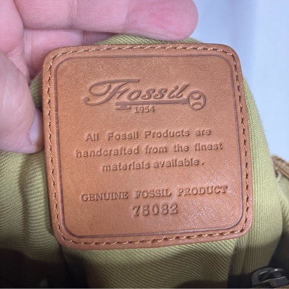 Vintage Fossil tapestry crossbody bag medium size 9.5” x 9.75” x 3” - Picture 7 of 14